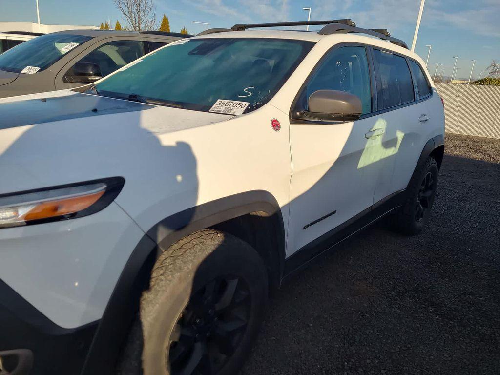 used 2016 Jeep Cherokee car, priced at $16,998