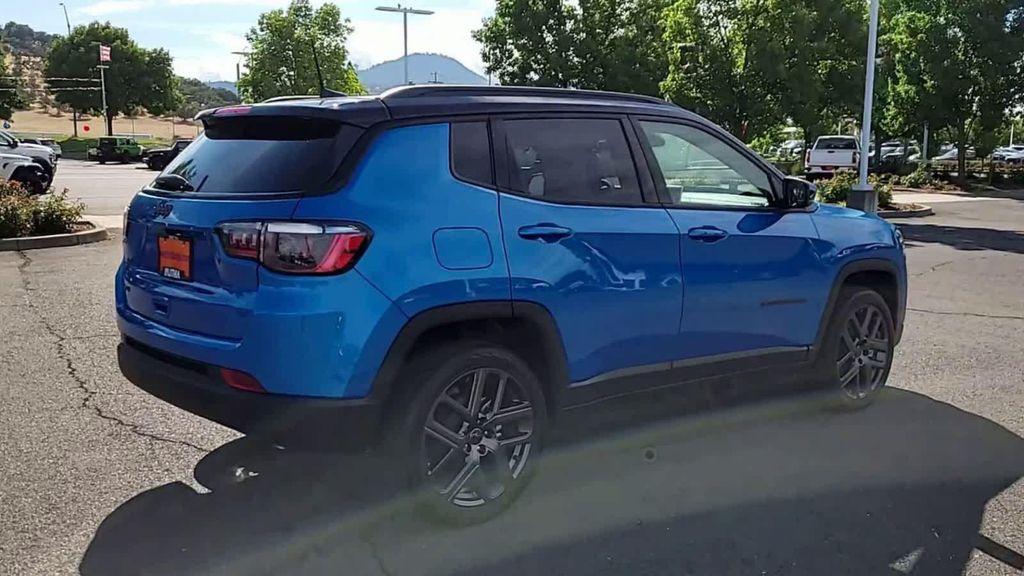 new 2025 Jeep Compass car, priced at $26,999