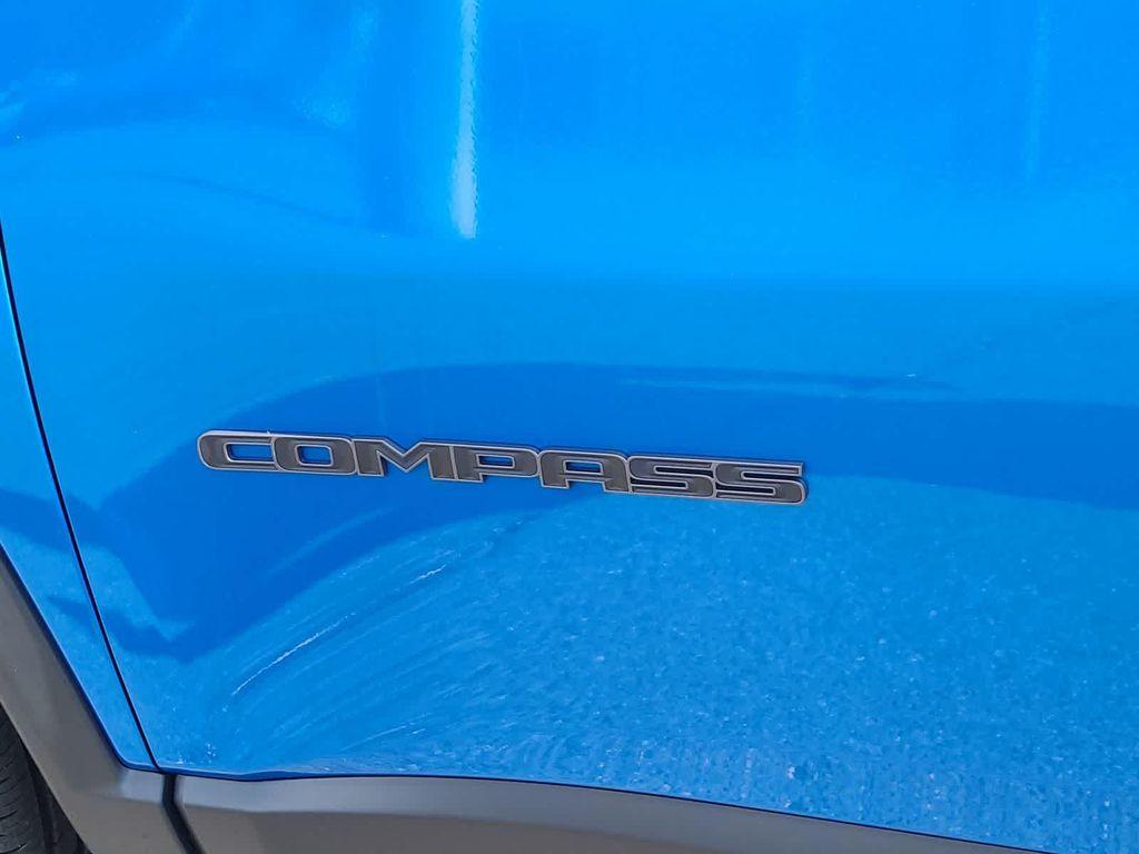 new 2025 Jeep Compass car, priced at $26,999