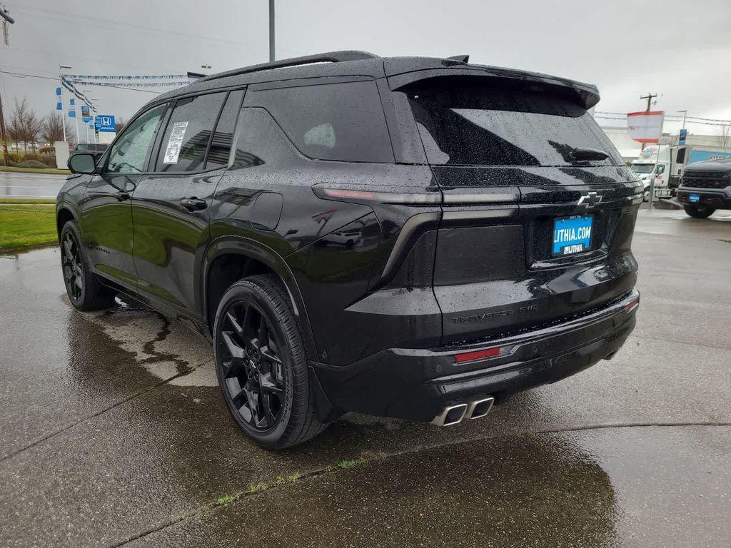 used 2025 Chevrolet Traverse car, priced at $56,998