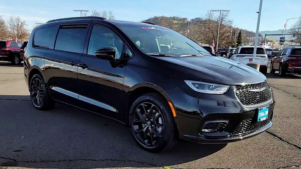 new 2026 Chrysler Pacifica car, priced at $46,999