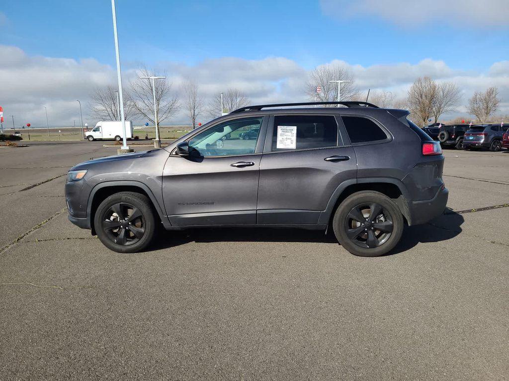 used 2023 Jeep Cherokee car, priced at $25,798