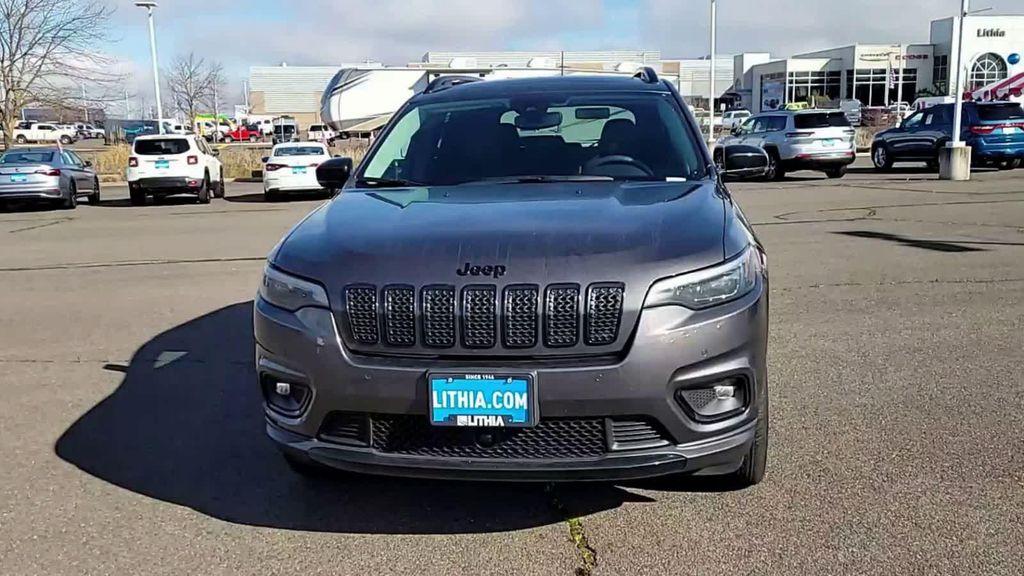 used 2023 Jeep Cherokee car, priced at $25,798