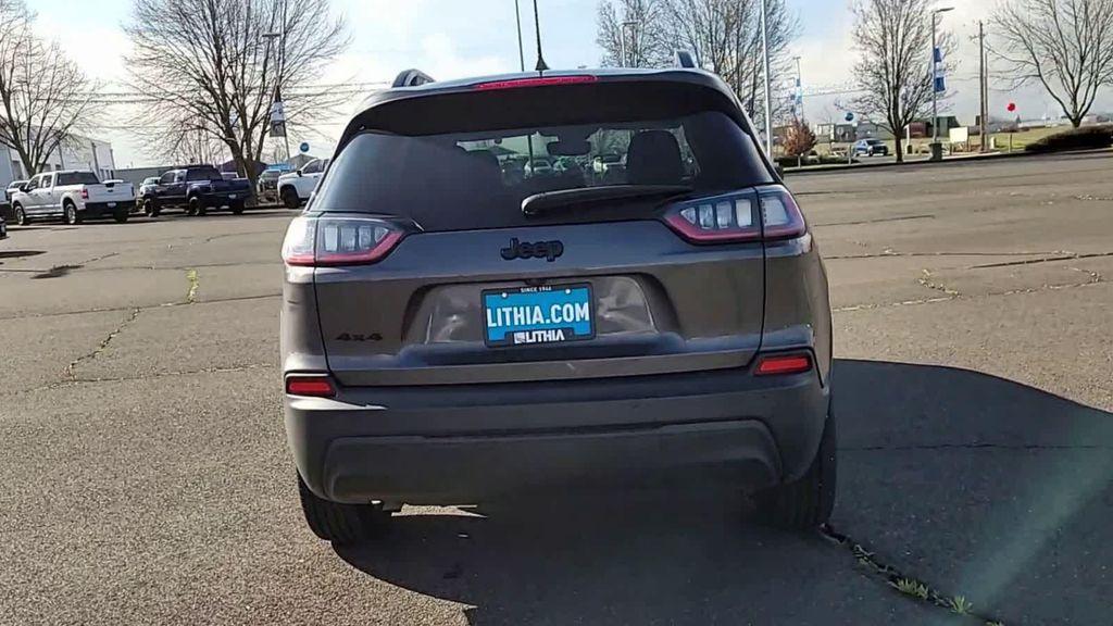 used 2023 Jeep Cherokee car, priced at $25,798