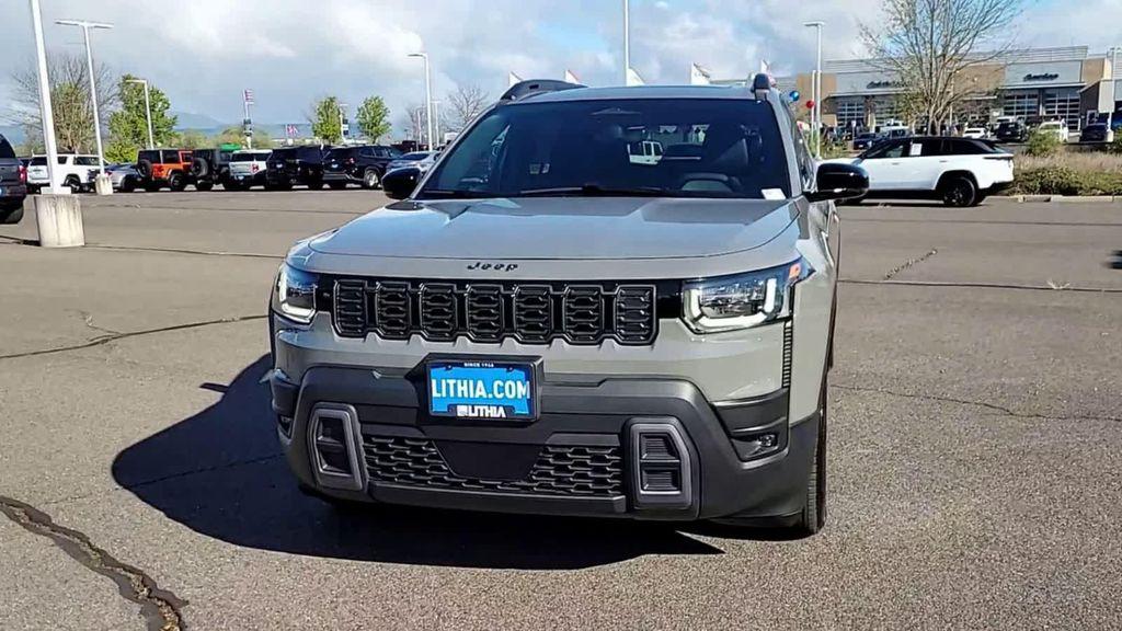 new 2026 Jeep Cherokee car, priced at $39,999