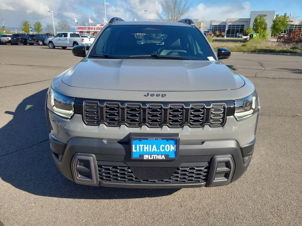 new 2026 Jeep Cherokee car, priced at $39,999