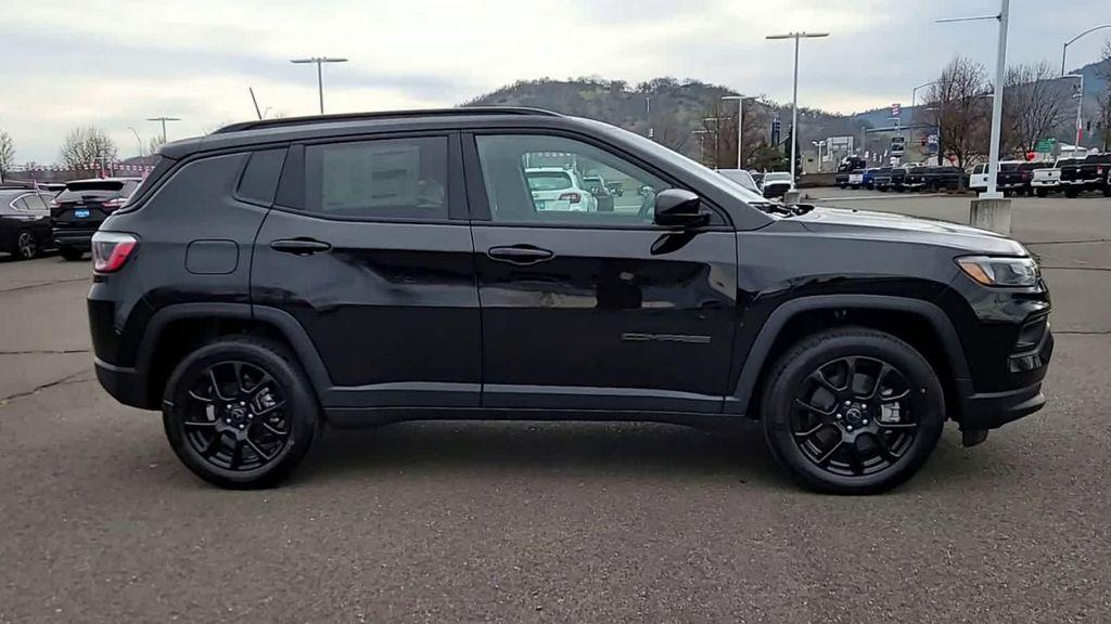 new 2026 Jeep Compass car, priced at $28,499