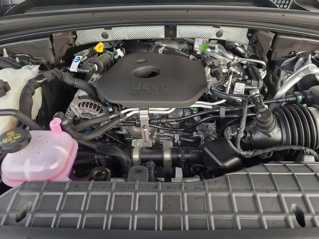 new 2026 Jeep Grand Cherokee car, priced at $49,520