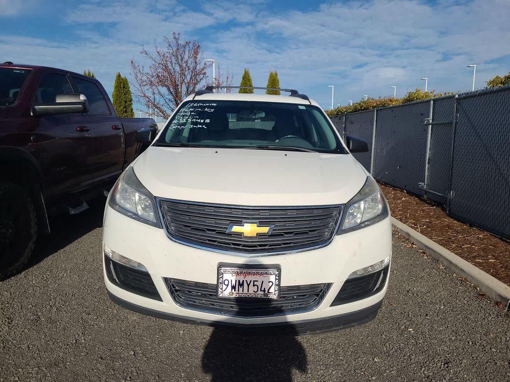 used 2013 Chevrolet Traverse car, priced at $8,998