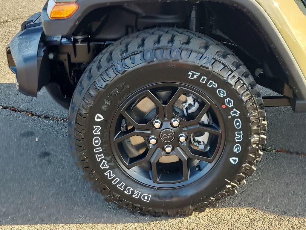 new 2026 Jeep Gladiator car, priced at $48,999