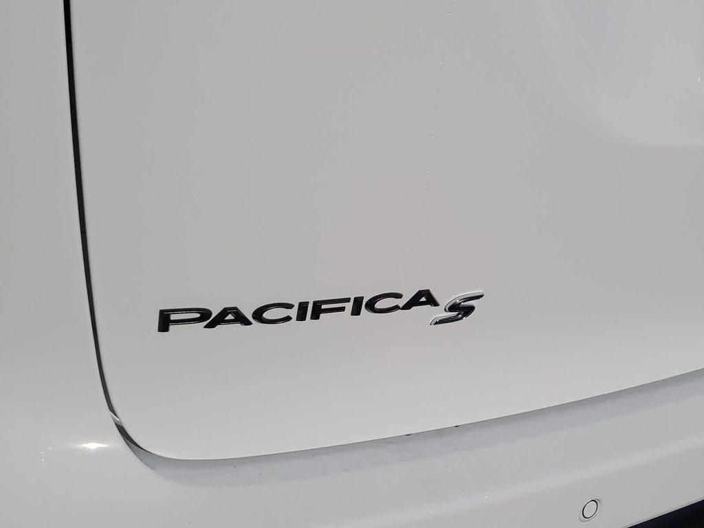 new 2026 Chrysler Pacifica car, priced at $48,999