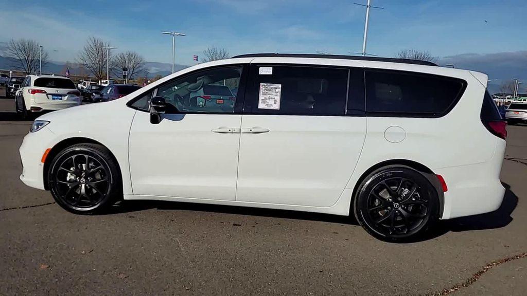 new 2026 Chrysler Pacifica car, priced at $48,999