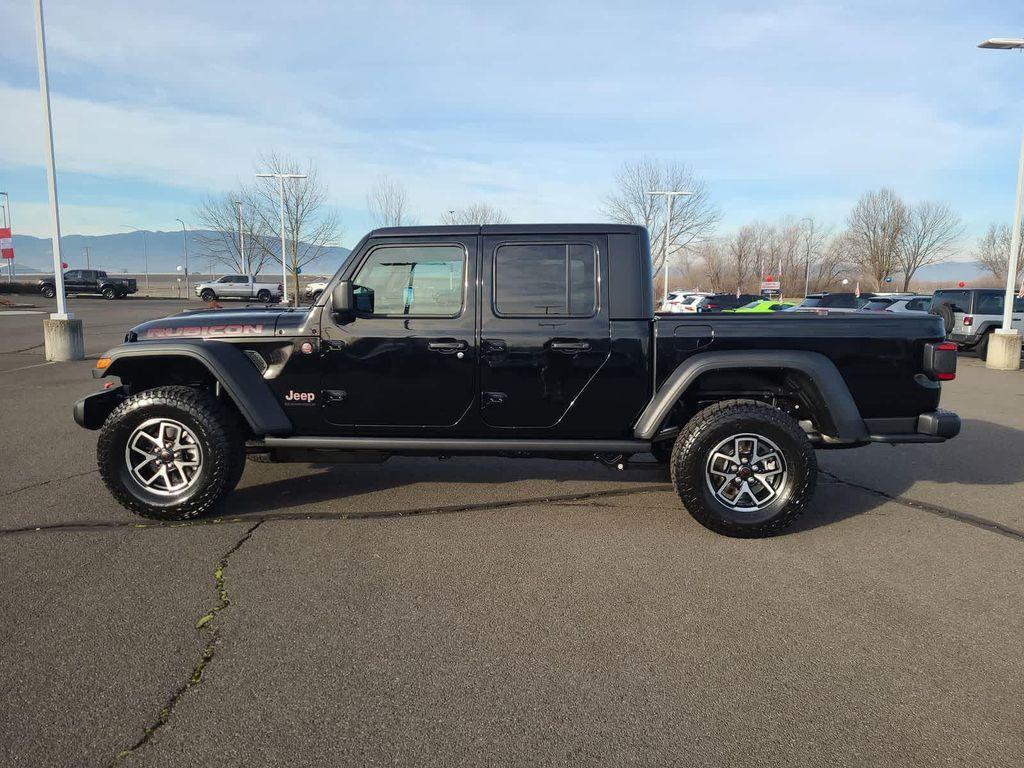 new 2026 Jeep Gladiator car, priced at $49,999