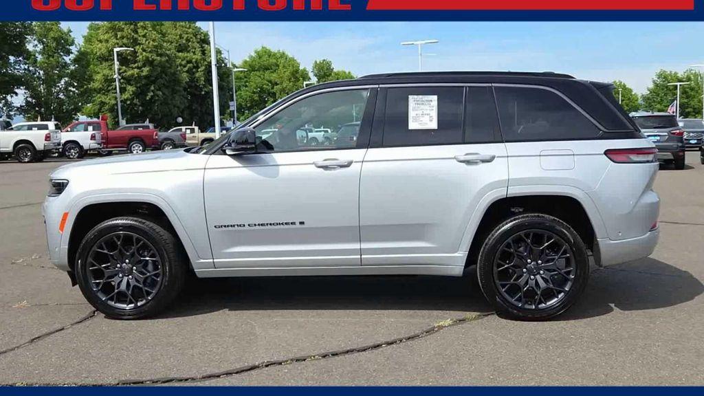 new 2026 Jeep Grand Cherokee car, priced at $56,249