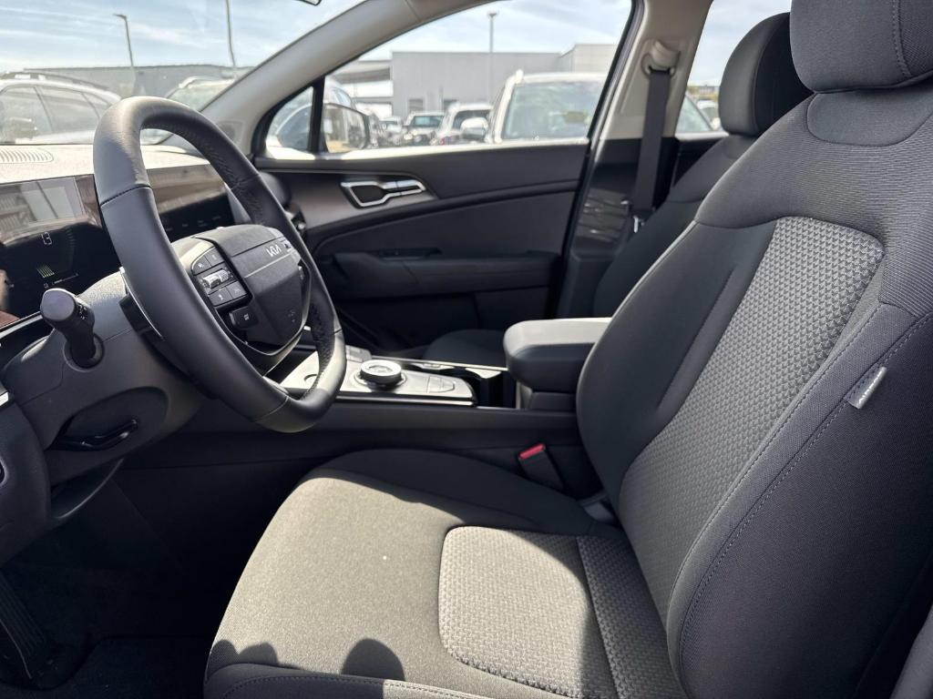 new 2026 Kia Sportage Hybrid car, priced at $32,794