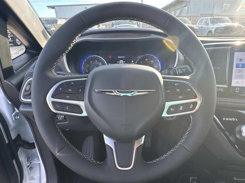 new 2026 Chrysler Pacifica car, priced at $45,040