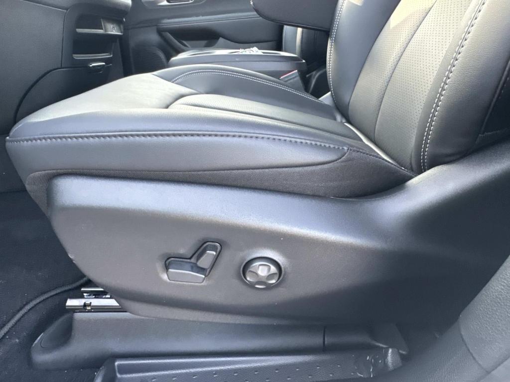 new 2026 Chrysler Pacifica car, priced at $45,040