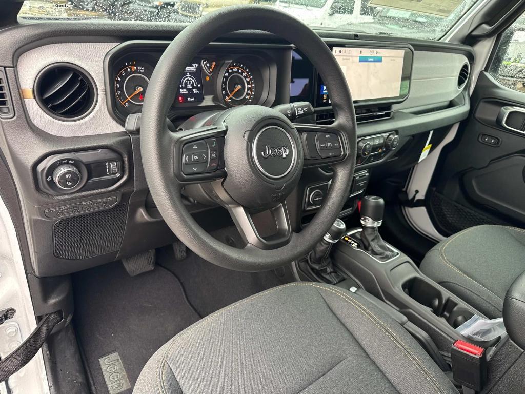 new 2025 Jeep Gladiator car, priced at $40,280