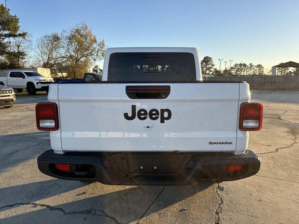 new 2026 Jeep Gladiator car, priced at $45,515