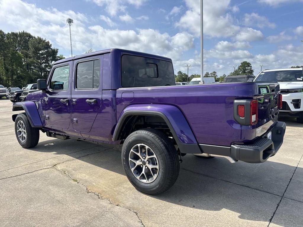 new 2026 Jeep Gladiator car, priced at $45,265