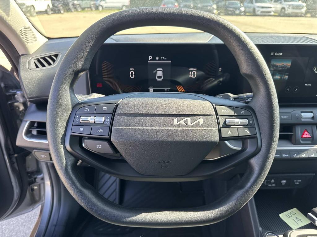 new 2025 Kia K4 car, priced at $22,734