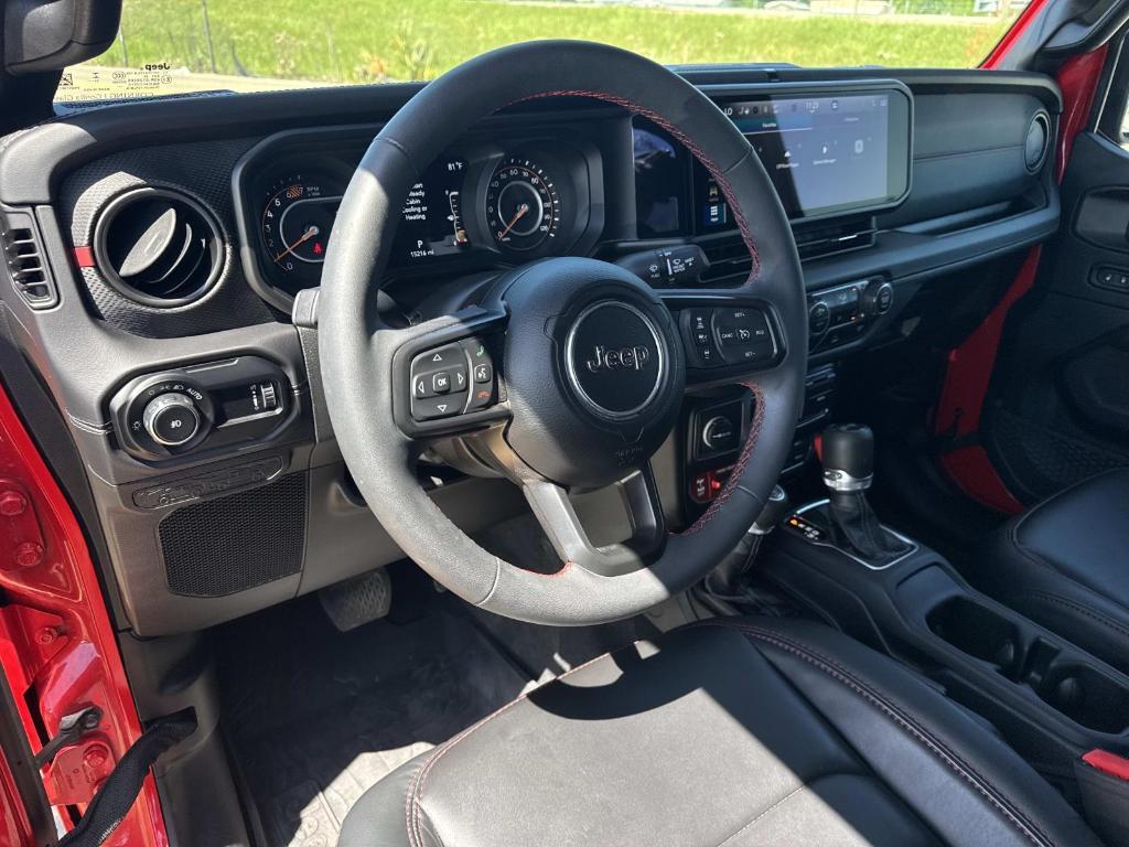 used 2025 Jeep Wrangler car, priced at $39,999