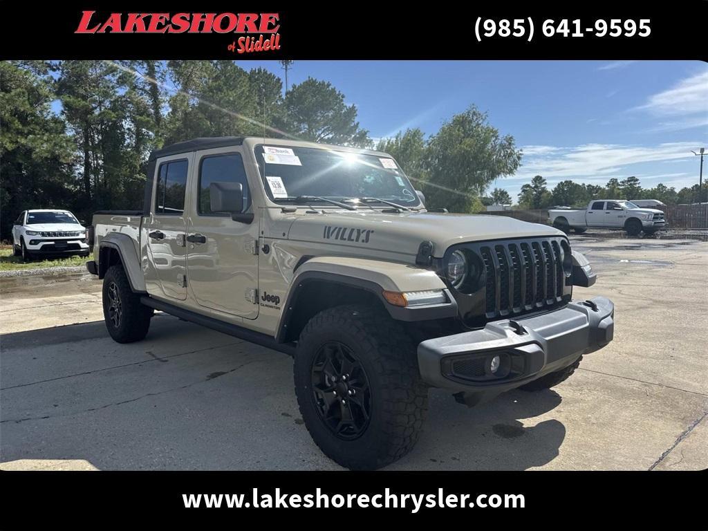 used 2022 Jeep Gladiator car, priced at $31,743