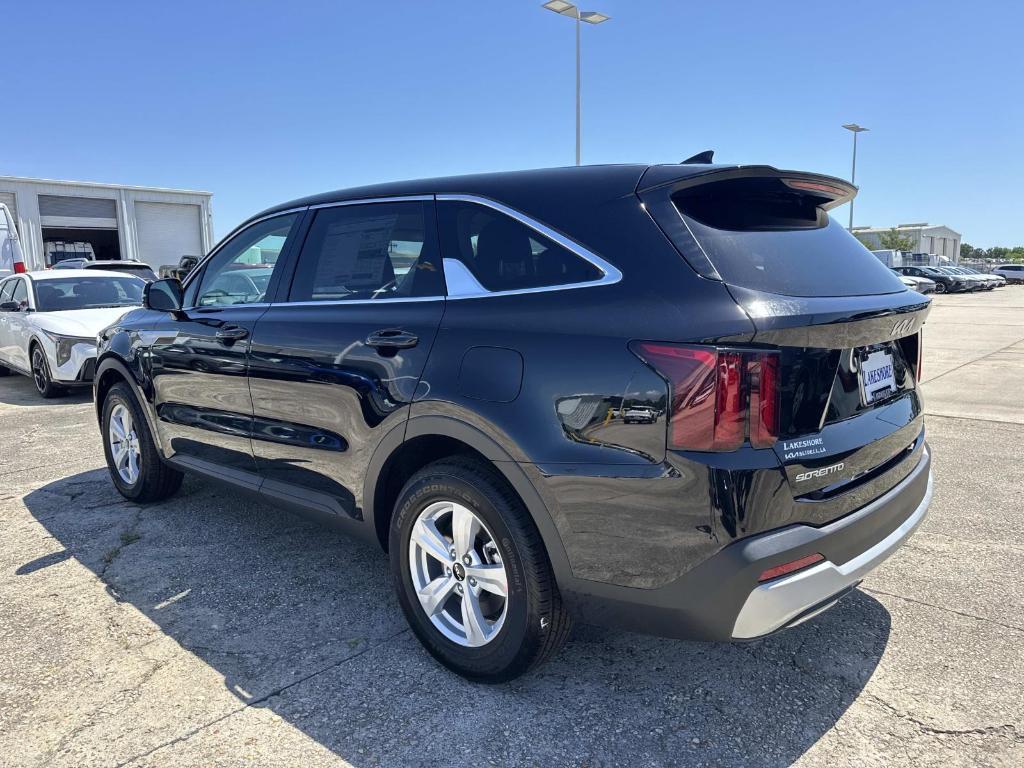 new 2026 Kia Sorento car, priced at $33,115