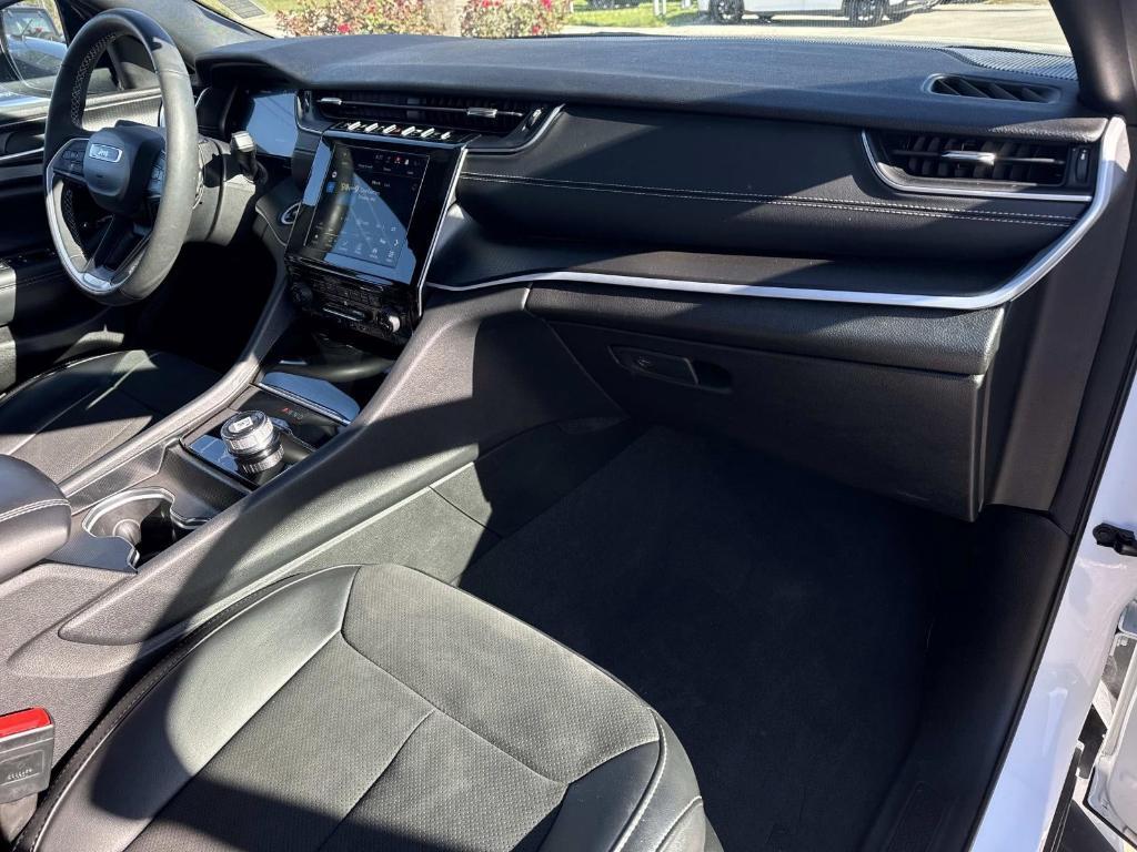 used 2024 Jeep Grand Cherokee car, priced at $36,350