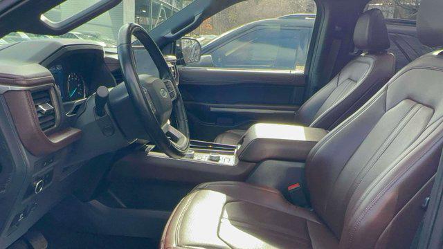 used 2024 Ford Expedition car, priced at $46,988
