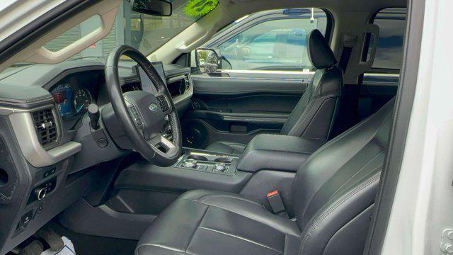 used 2024 Ford Expedition car, priced at $43,889