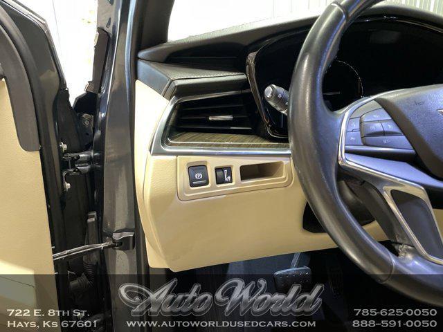 used 2019 Cadillac XT5 car, priced at $17,995