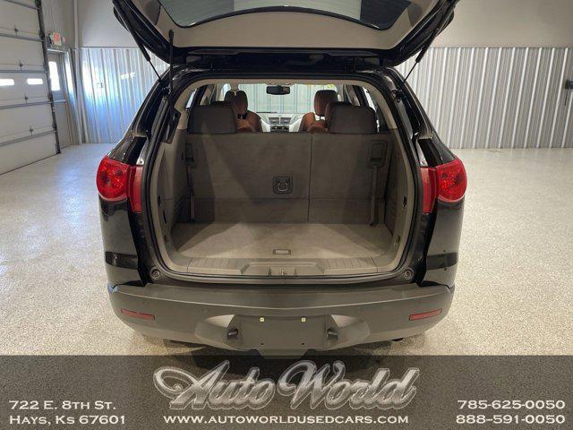 used 2010 Chevrolet Traverse car, priced at $9,995