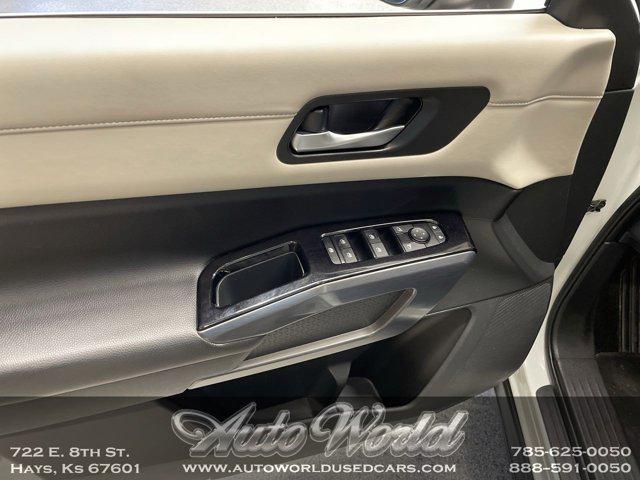 used 2023 Nissan Pathfinder car, priced at $35,995