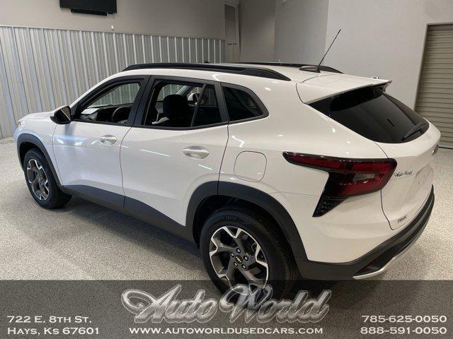 used 2024 Chevrolet Trax car, priced at $23,995