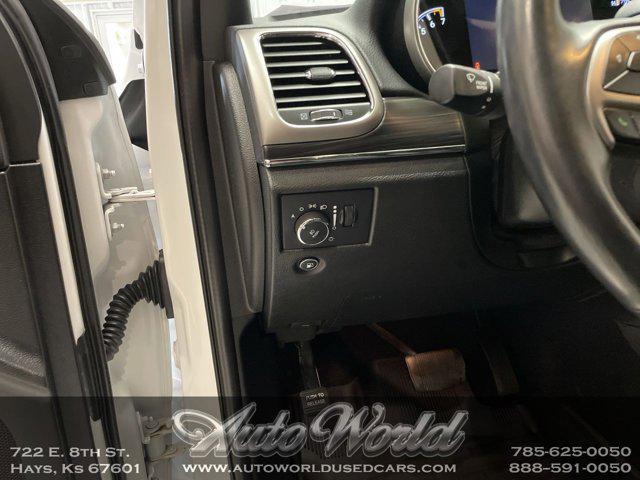 used 2022 Jeep Grand Cherokee car, priced at $28,995