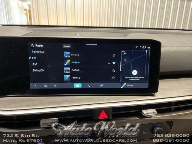 used 2024 Kia Sorento car, priced at $35,995