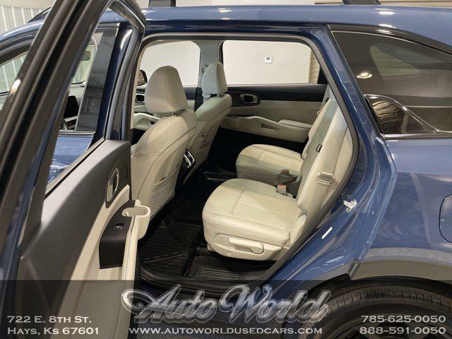used 2024 Kia Sorento car, priced at $35,995