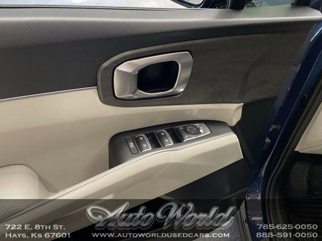 used 2024 Kia Sorento car, priced at $35,995