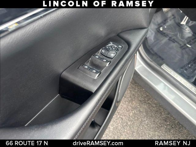 used 2023 Lincoln Nautilus car, priced at $39,095