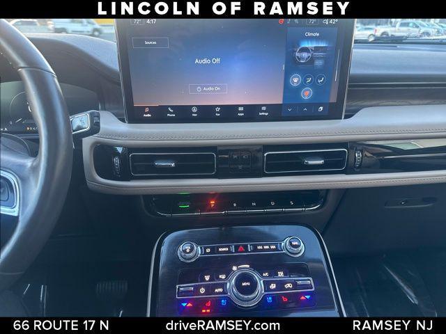 used 2022 Lincoln Nautilus car, priced at $32,701