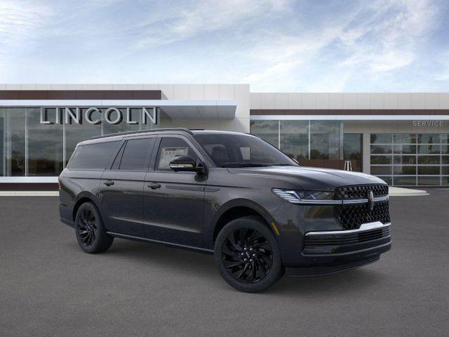 new 2026 Lincoln Navigator car, priced at $112,065