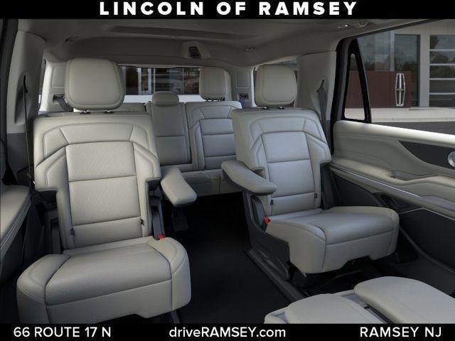 new 2026 Lincoln Navigator car, priced at $105,865