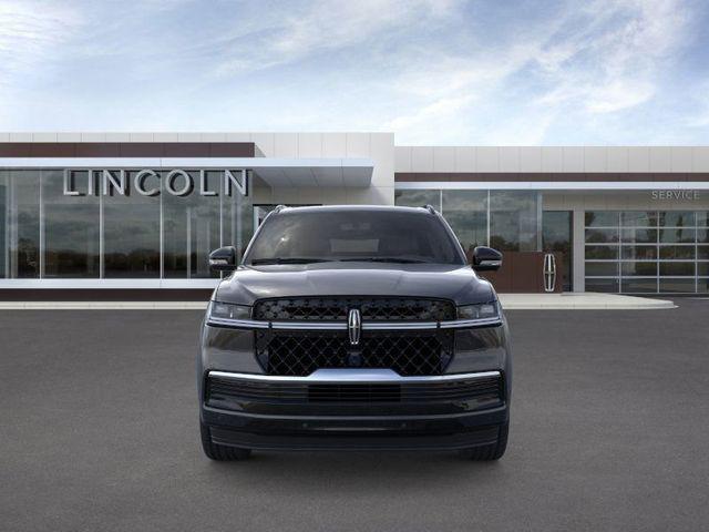 new 2025 Lincoln Navigator car, priced at $110,075
