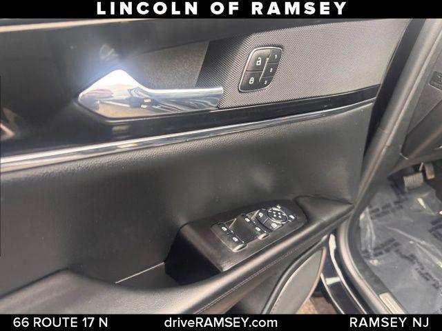 used 2023 Lincoln Nautilus car, priced at $37,121