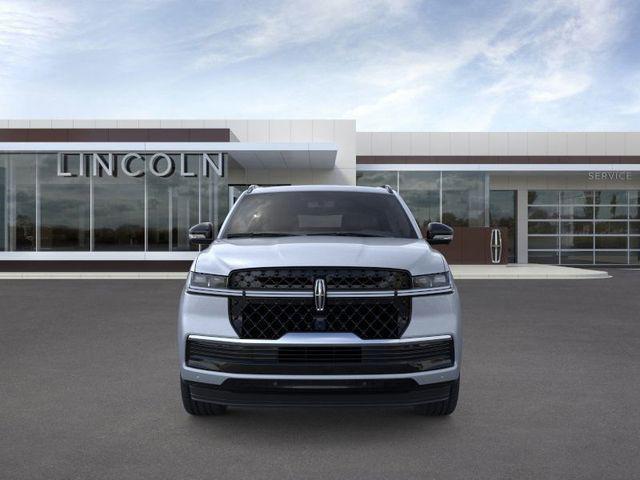 new 2025 Lincoln Navigator car, priced at $106,625
