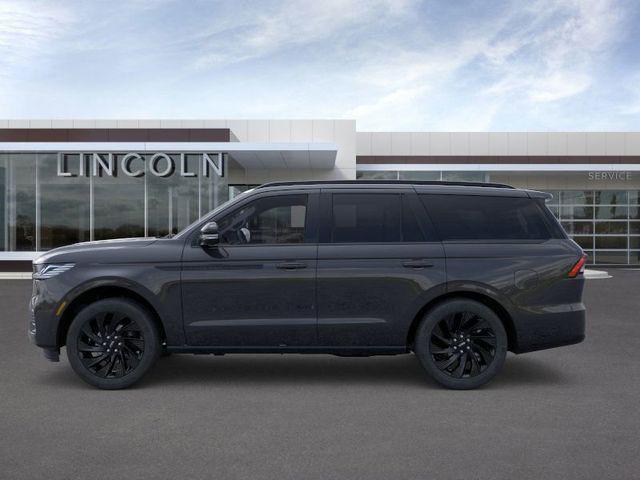 new 2025 Lincoln Navigator car, priced at $107,435