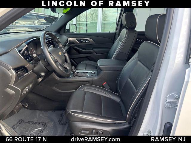 used 2022 Chevrolet Traverse car, priced at $31,308