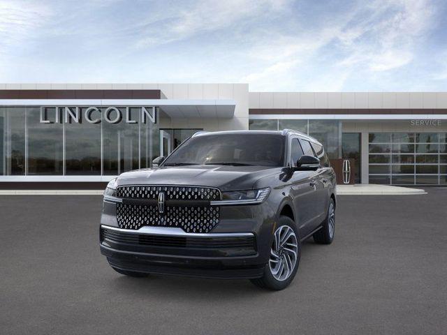 new 2025 Lincoln Navigator car, priced at $107,295