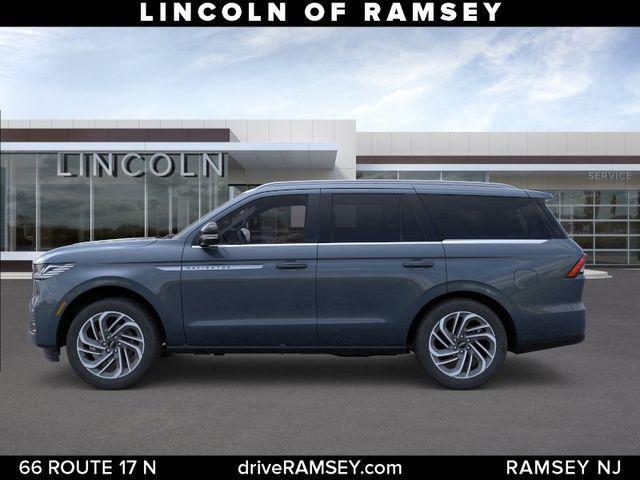 new 2025 Lincoln Navigator car, priced at $92,914